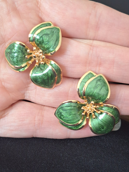 Emerald Green Flower Earrings
