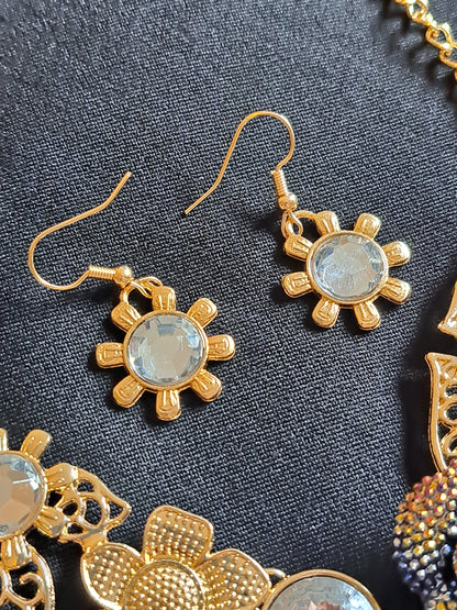 Beaded Flowers and Filigree Leaves Necklace and Earrings Set