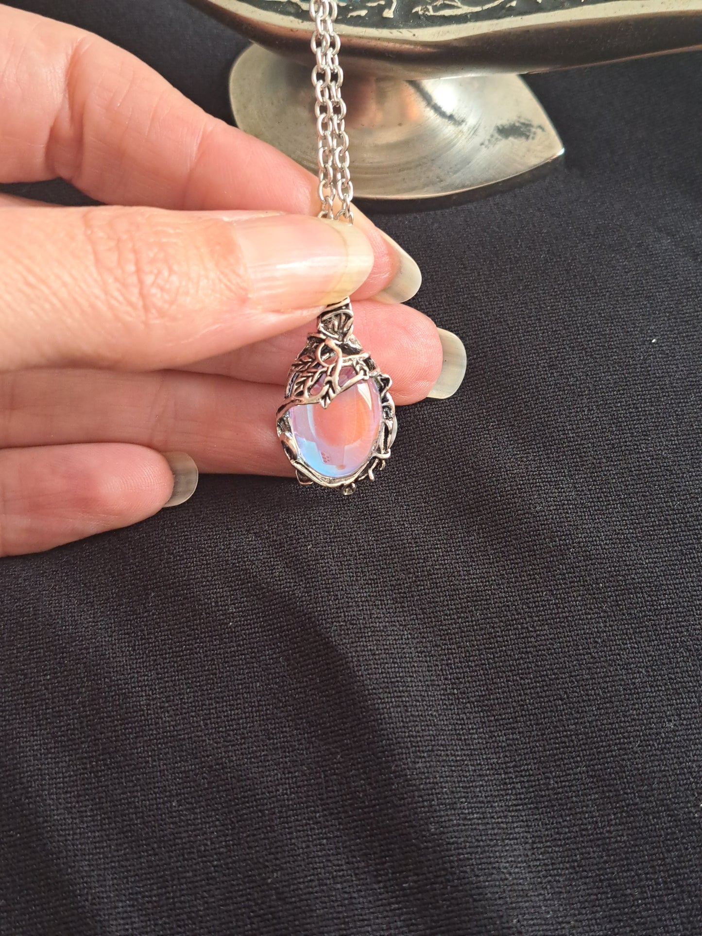The Shape-shifting Necklace