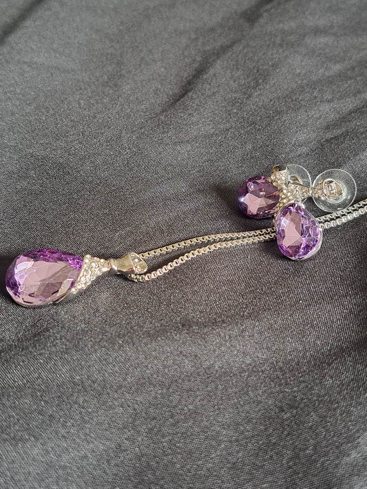 Purple and silver earring and necklace set
