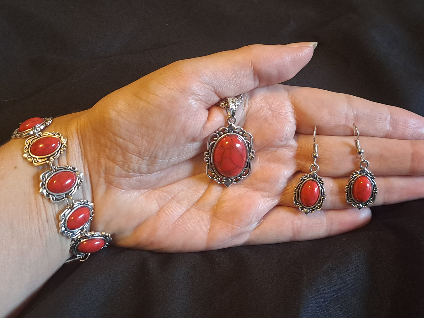 Red Vintage Bracelet, Earring and Necklace Set