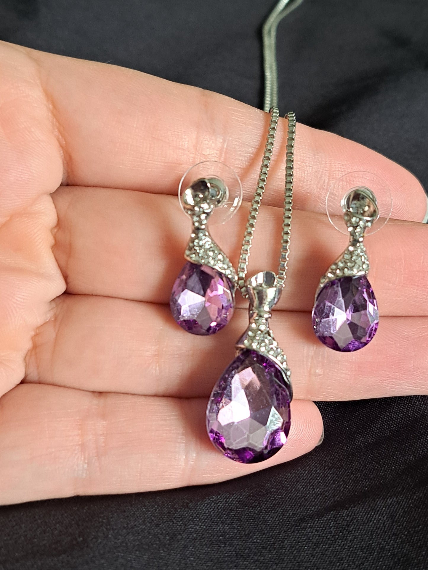 Purple and silver earring and necklace set